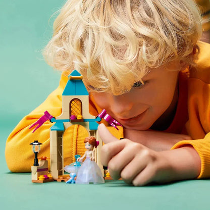 Annas Castle Courtyard Toy