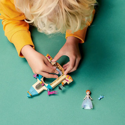 Annas Castle Courtyard Toy